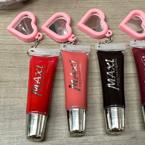 6 Lip Gloss Set - Red, Pink, Purple, Clear with mirrors. 🆕 - Picture 2 of 3